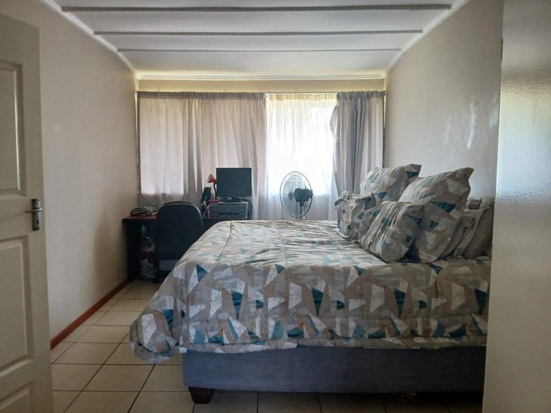 2 Bedroom Property for Sale in Sasolburg Ext 2 Free State